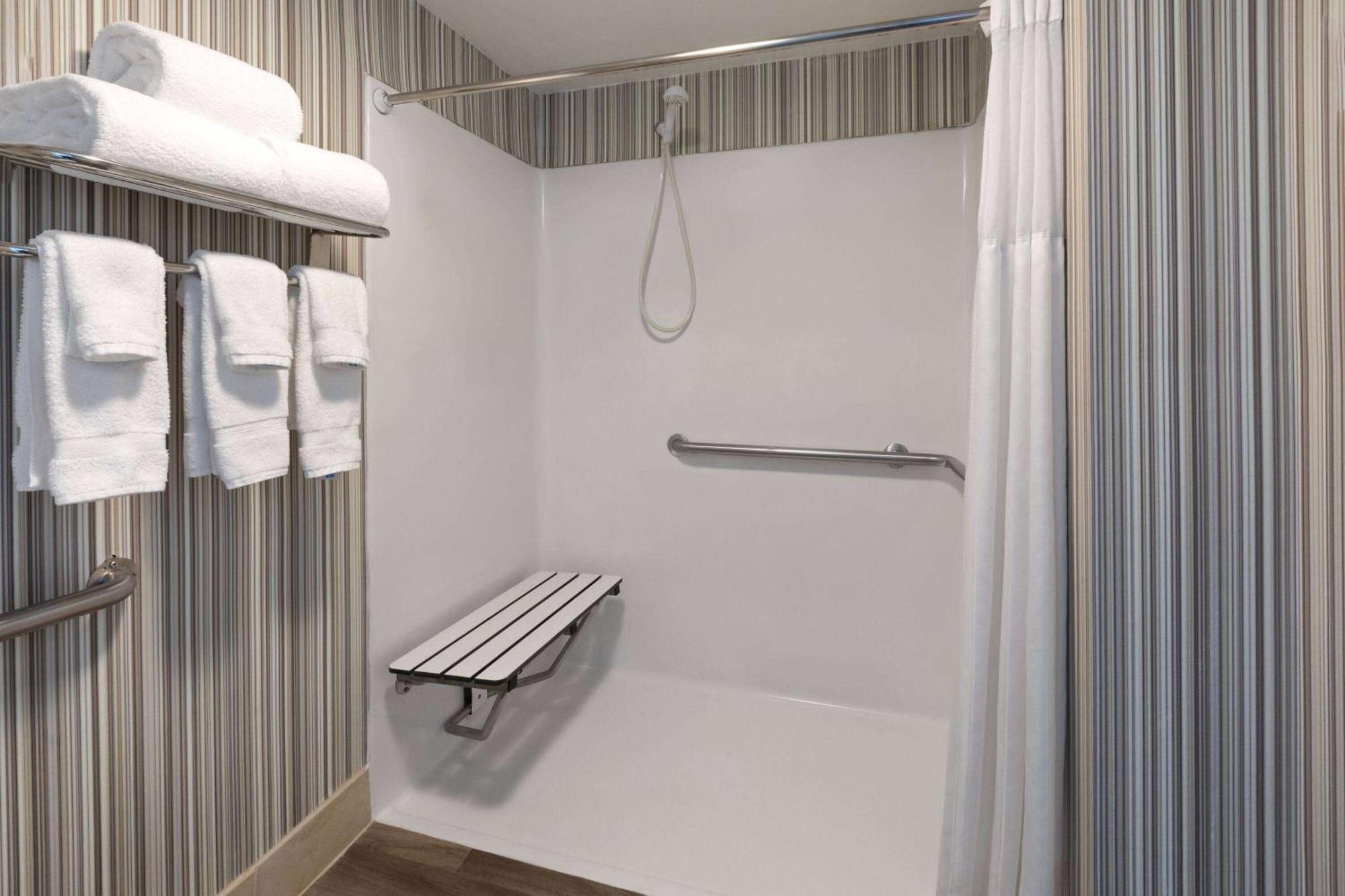 Wyndham Garden Norfolk Downtown Hotel Kültér fotó