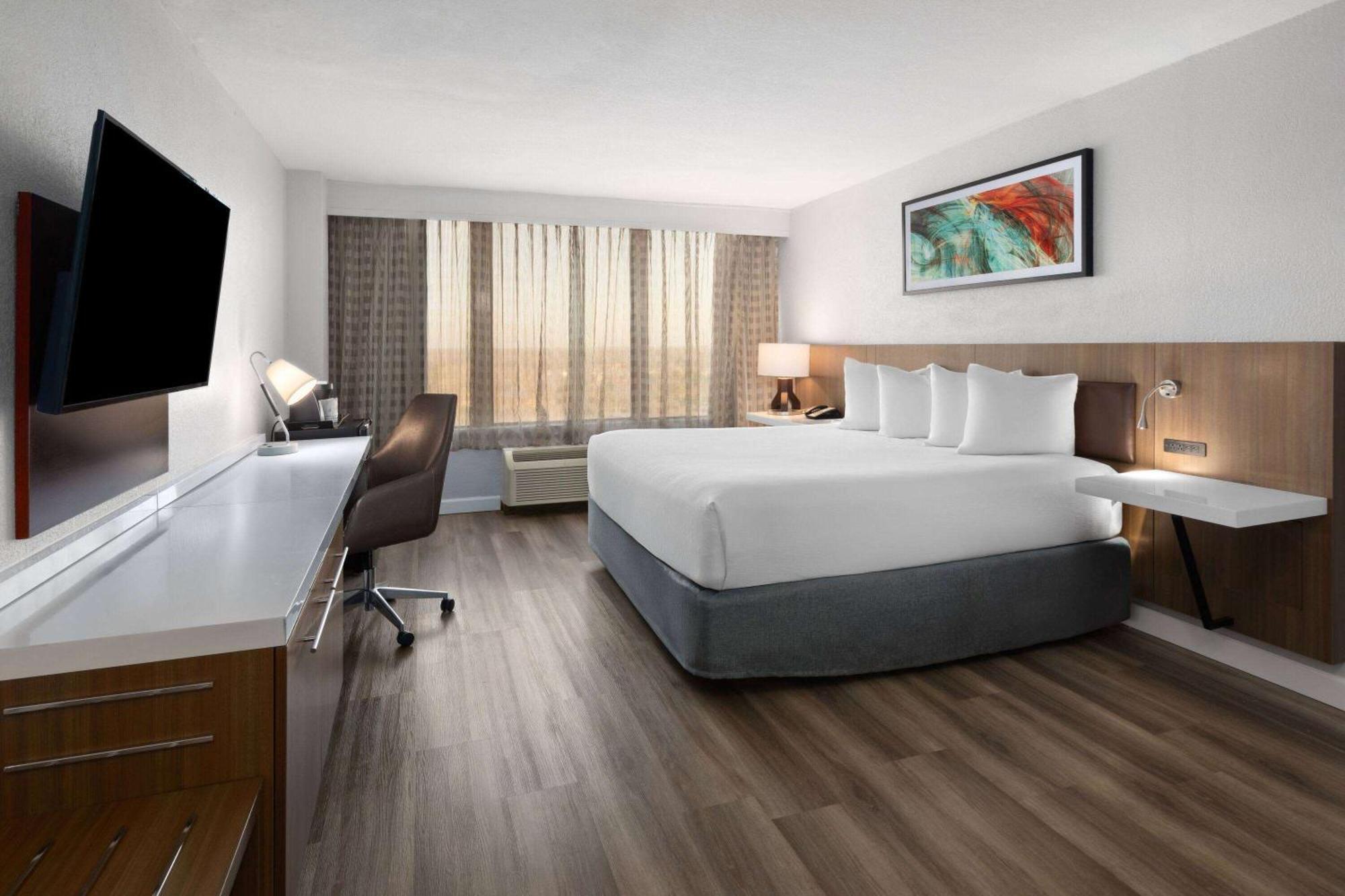 Wyndham Garden Norfolk Downtown Hotel Kültér fotó